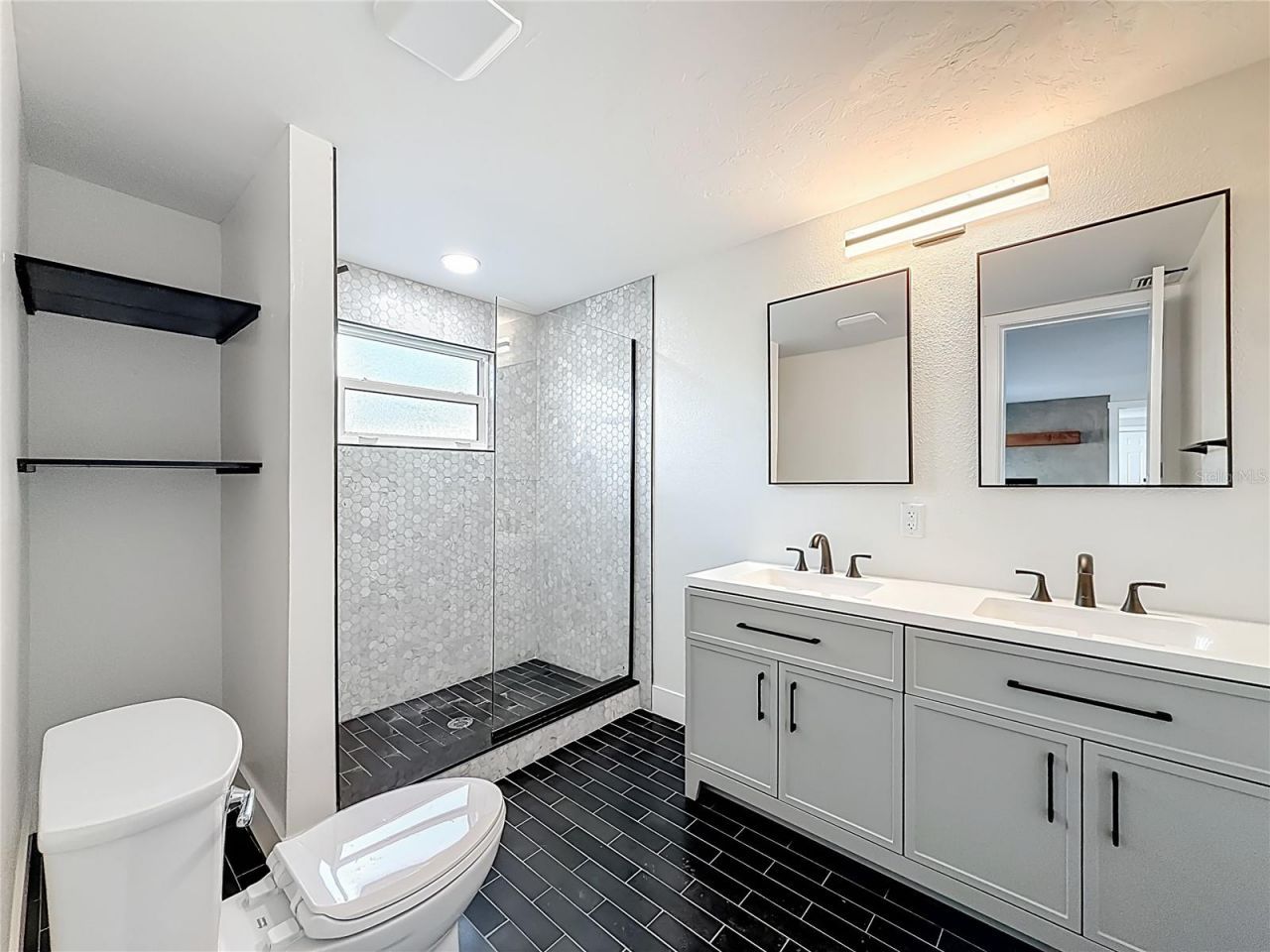 2335 Murilla Way S, Saint Petersburg, FL 33712 Photo