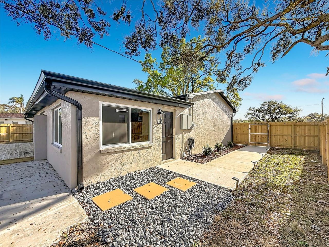 2335 Murilla Way S, Saint Petersburg, FL 33712 Photo