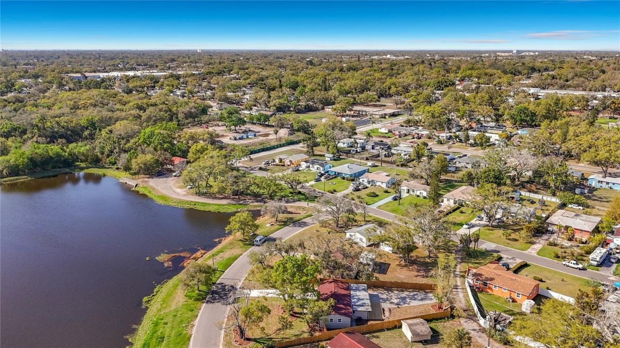 2335 Murilla Way S, Saint Petersburg, FL 33712 Photo