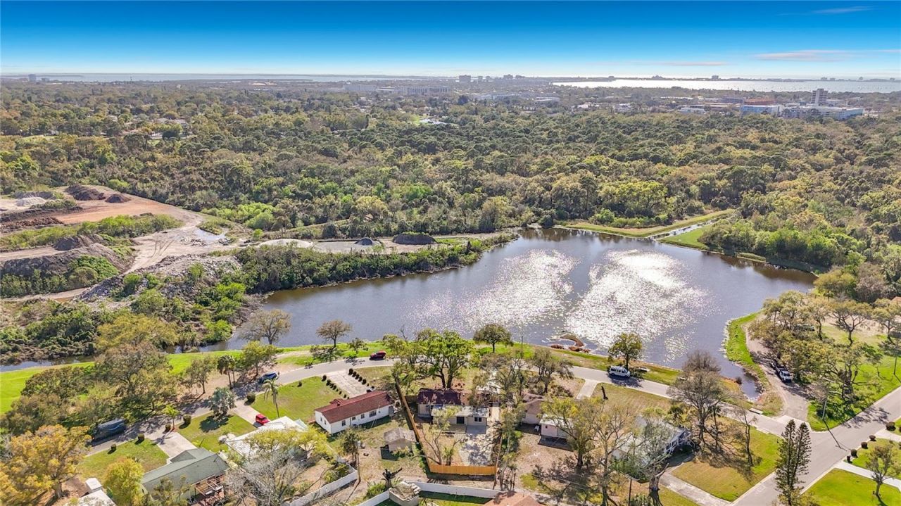 2335 Murilla Way S, Saint Petersburg, FL 33712 Photo