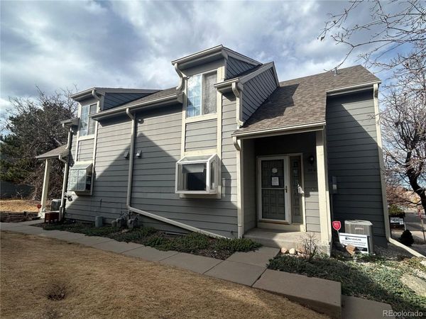 2002 S Worchester Way , Aurora, CO 80014