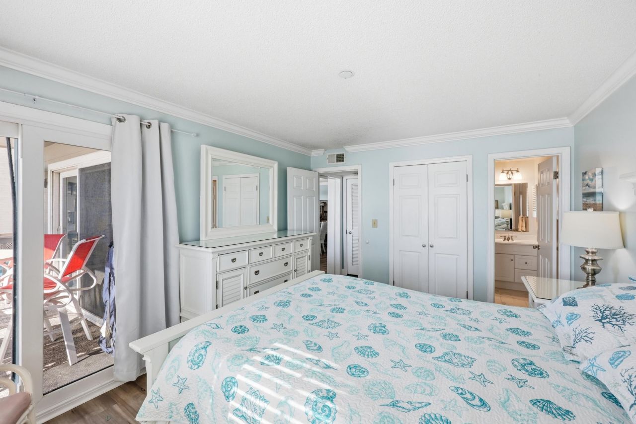 1310 N Waccamaw Dr. Photo 12