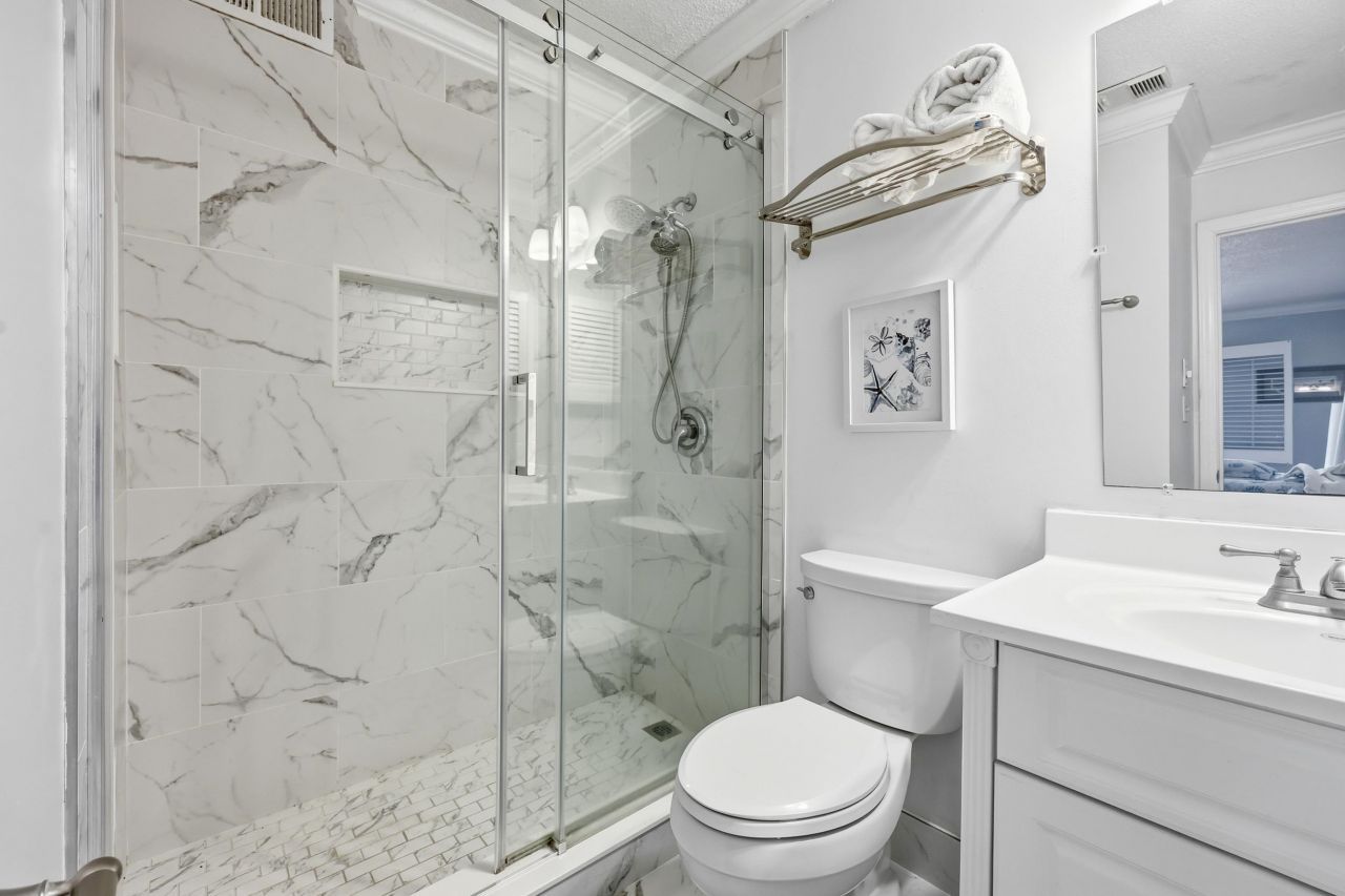 1310 N Waccamaw Dr. Photo 14