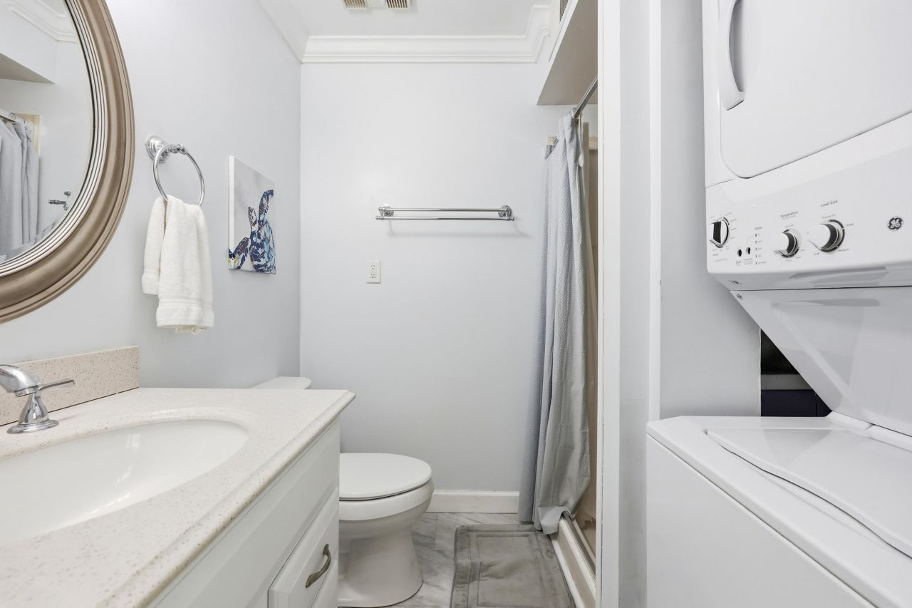 1310 N Waccamaw Dr. Photo 16