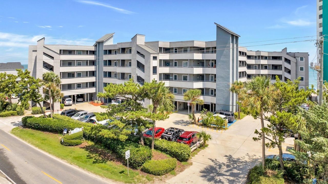 1310 N Waccamaw Dr. Photo 22