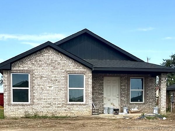821 Elm Street , Seminole, OK 74868