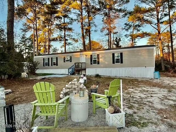 104 Lee Court, Swansboro, NC 28584