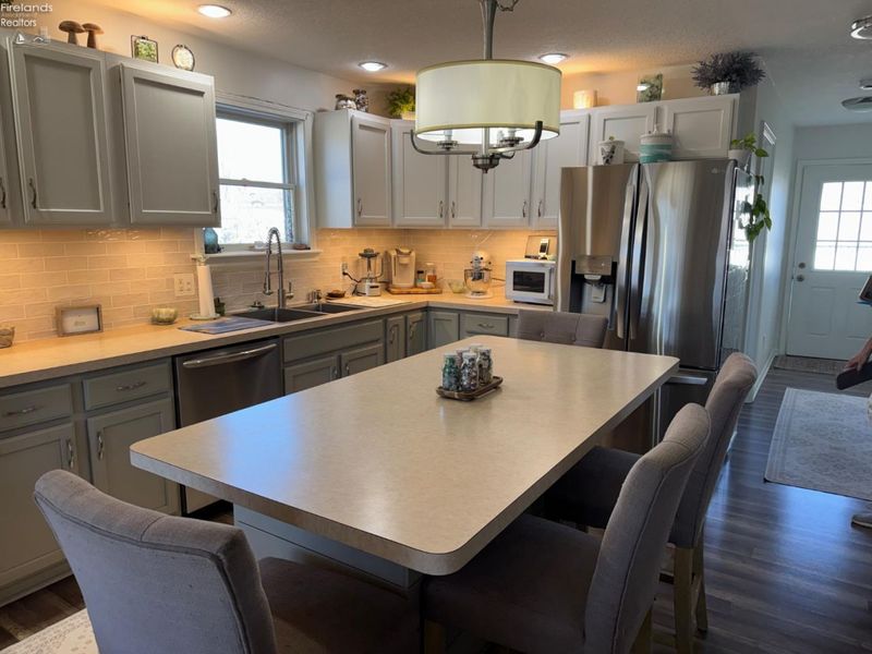 311 Walnut Street, Port Clinton, OH 43452 Photo 3