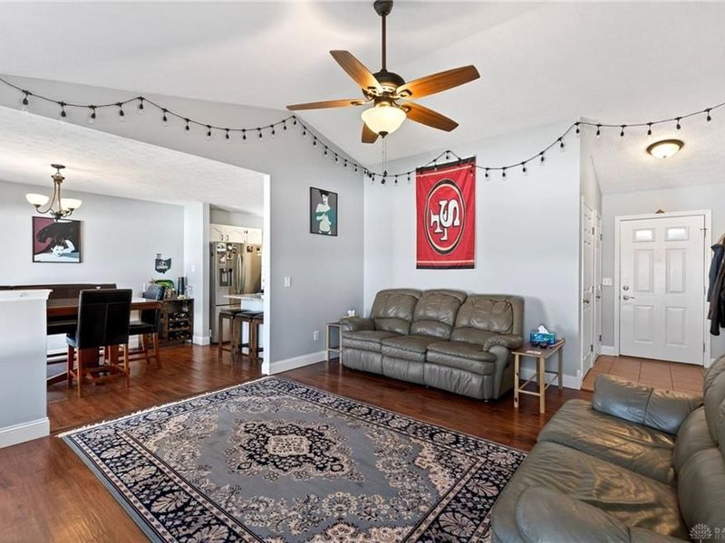 2936 W Barnhill Place, Xenia, OH 45385 Photo 10