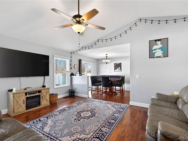 2936 W Barnhill Place, Xenia, OH 45385 Photo 8