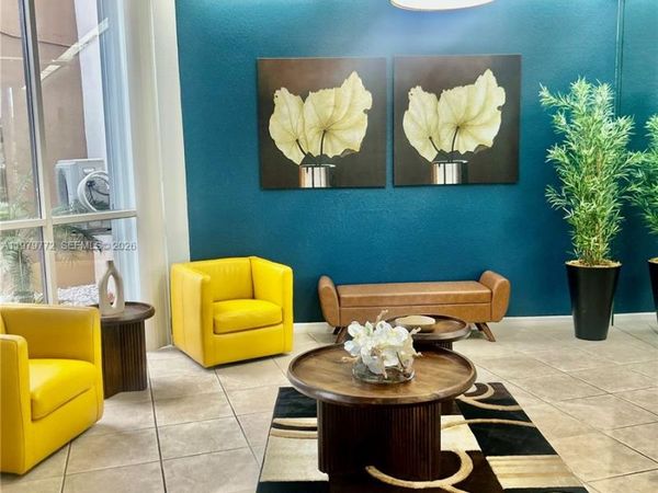 1200 Saint Charles Pl, Unit 606, Pembroke Pines, FL 33026