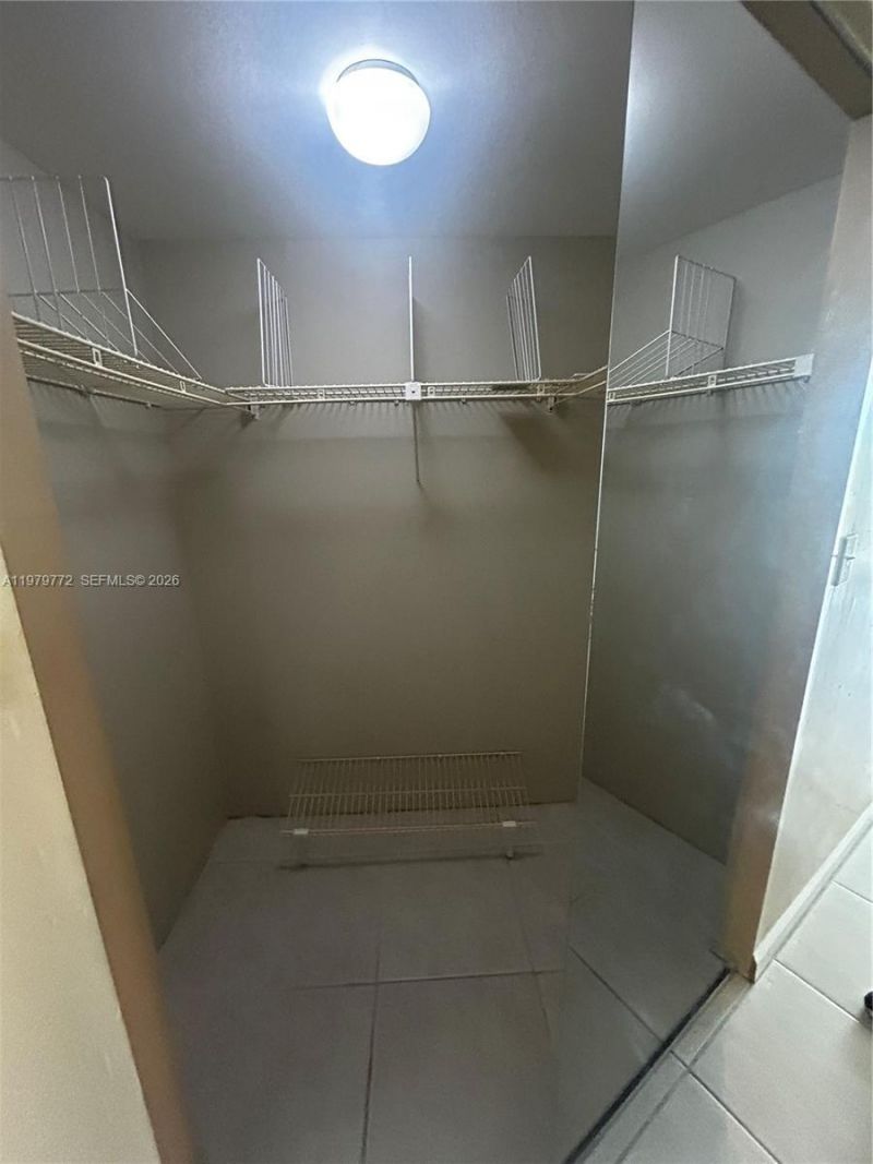 1200 Saint Charles Pl, Unit 606, Pembroke Pines, FL 33026 Photo