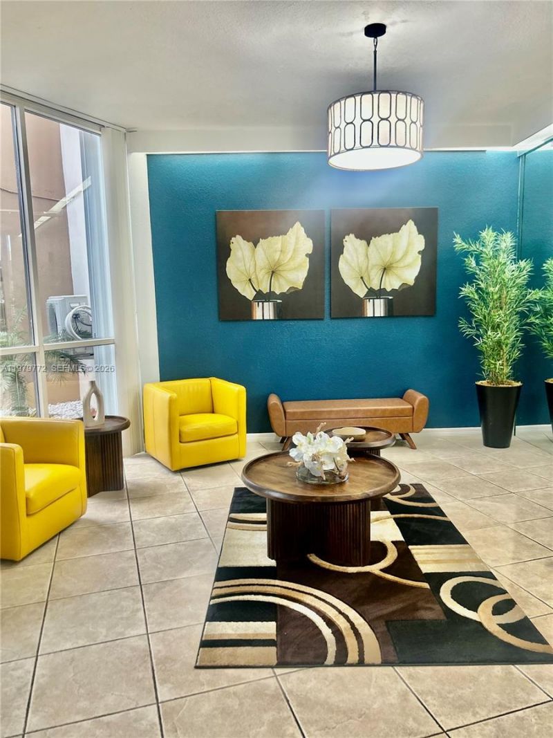 1200 Saint Charles Pl, Unit 606, Pembroke Pines, FL 33026 Photo