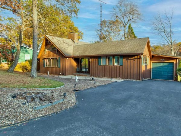 856 S Balthazar Drive, Santa Claus, IN 47579