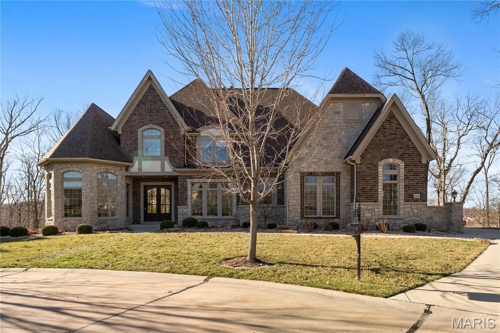 1401 Fox Hill Farms Court, Chesterfield, MO 63005 Main Photo