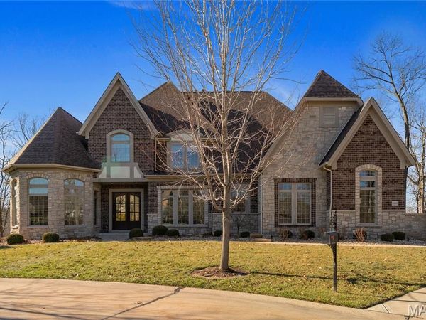 1401 Fox Hill Farms Court, Chesterfield, MO 63005