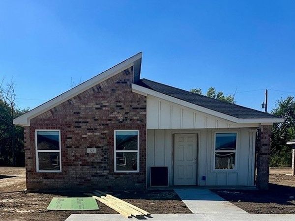 721 Elm Street , Seminole, OK 74868