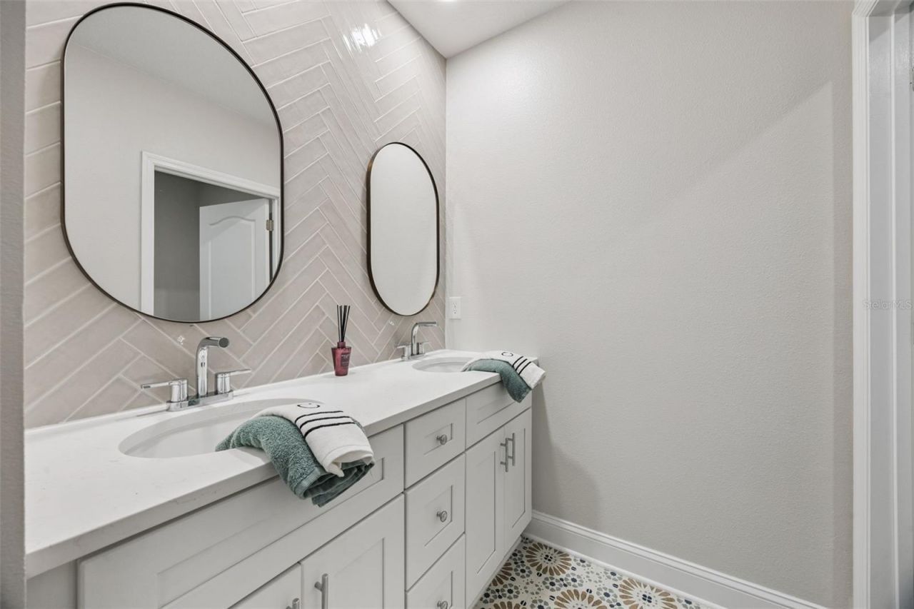 3934 Centerville Way , Sanford, FL 32771 Photo