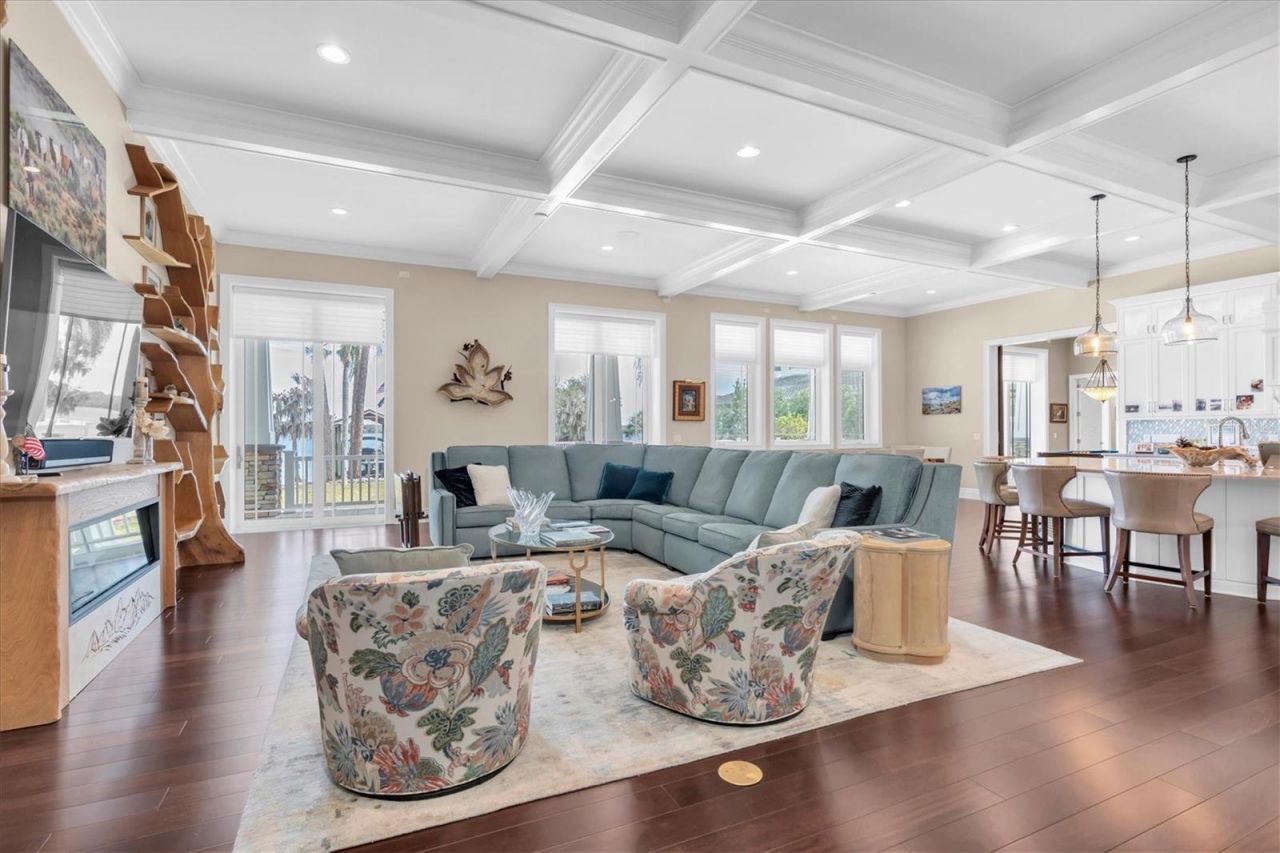 4650 Ridge View Road , Palm Harbor, FL 34684 Photo