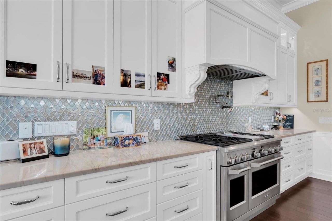 4650 Ridge View Road , Palm Harbor, FL 34684 Photo