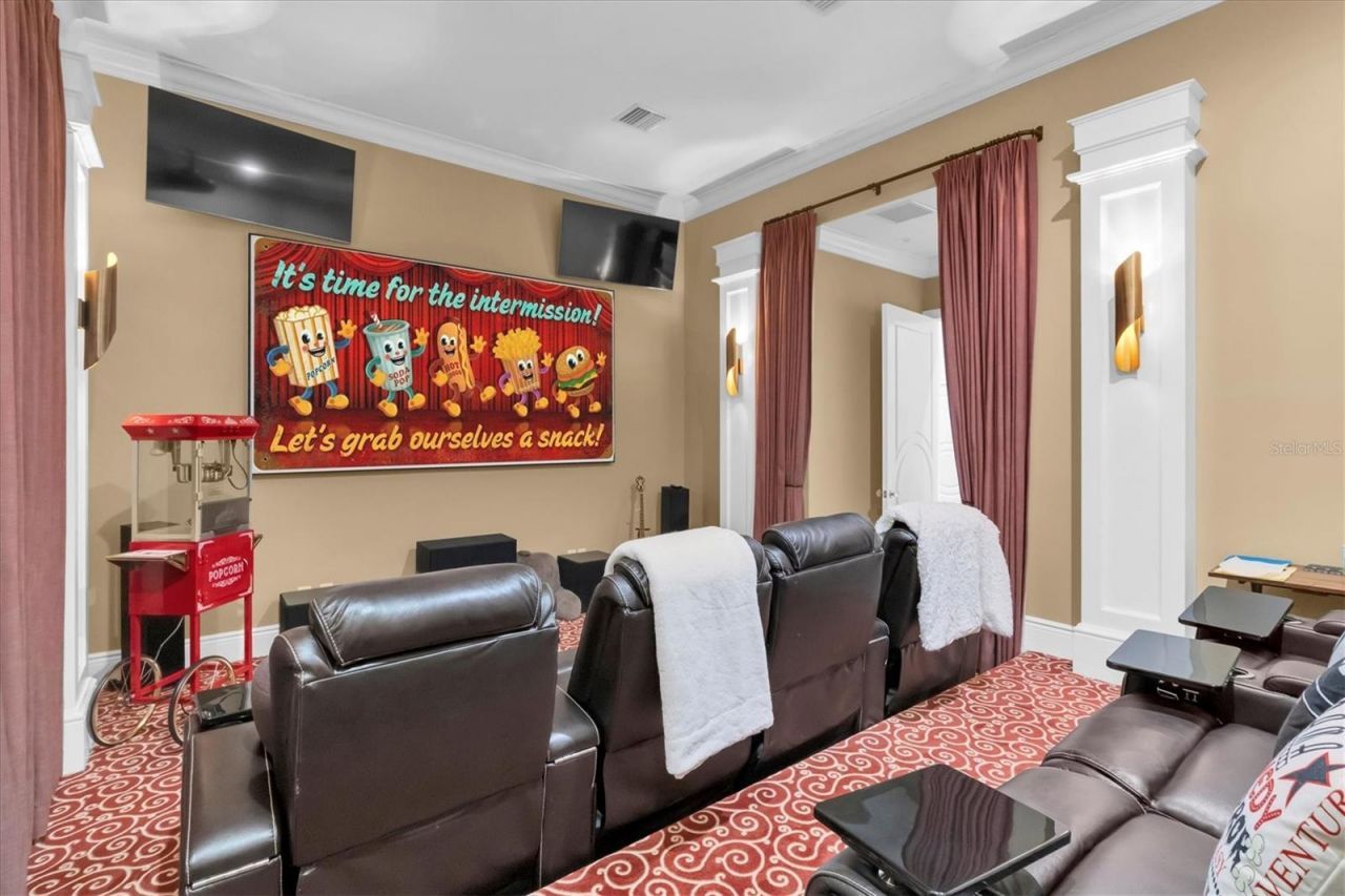 4650 Ridge View Road , Palm Harbor, FL 34684 Photo