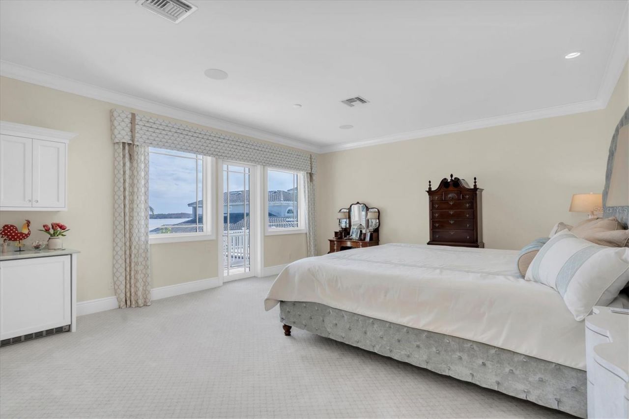 4650 Ridge View Road , Palm Harbor, FL 34684 Photo