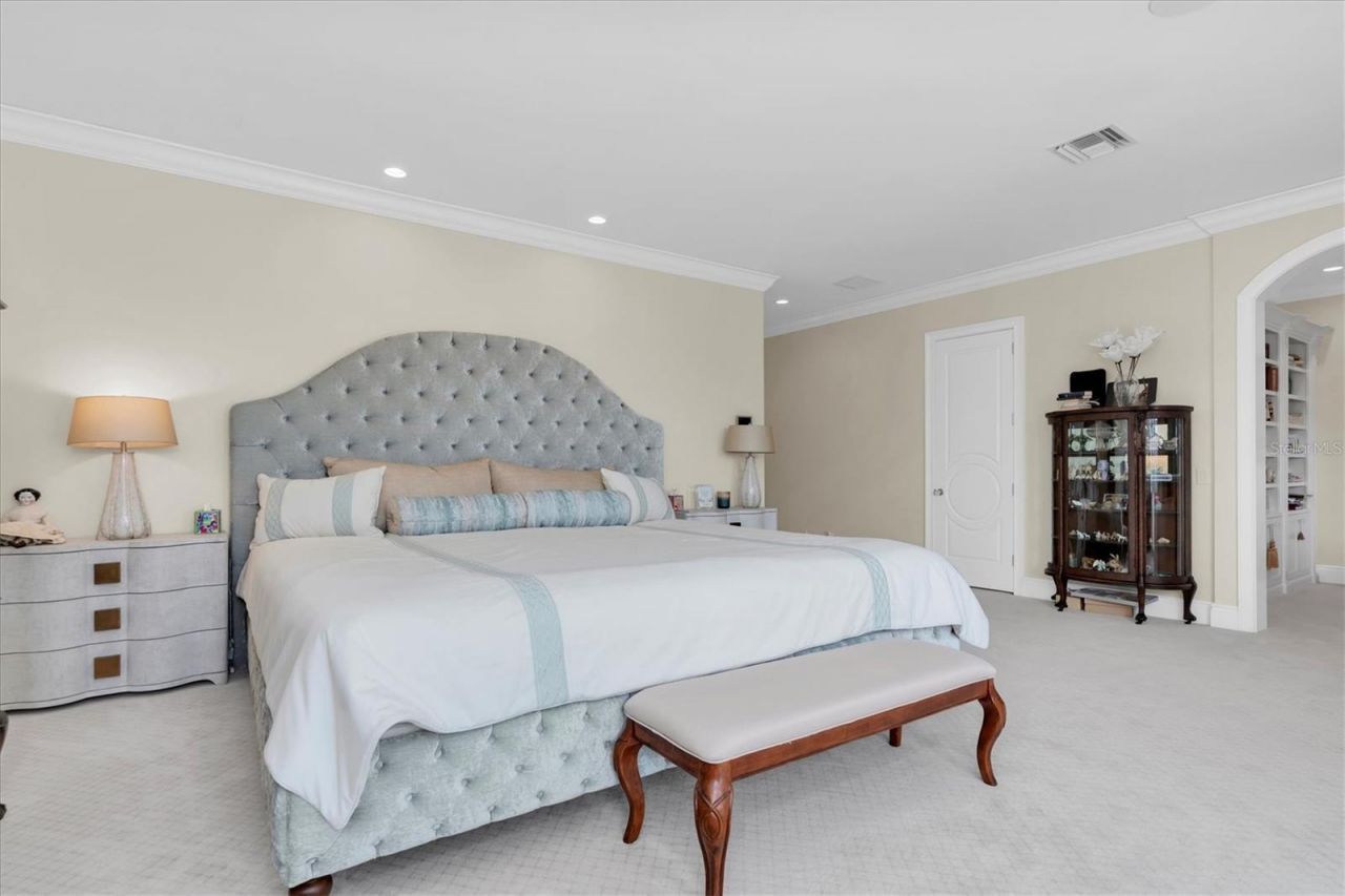 4650 Ridge View Road , Palm Harbor, FL 34684 Photo