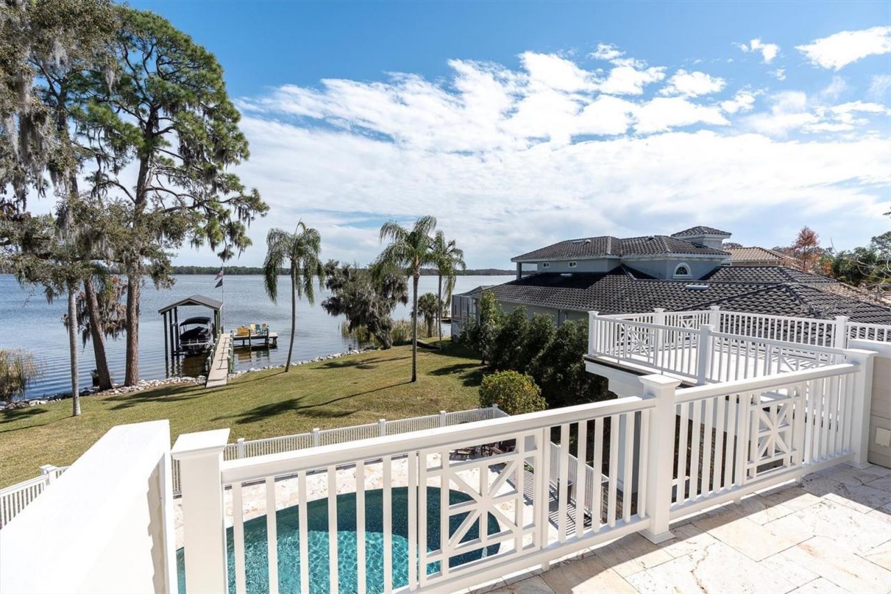 4650 Ridge View Road , Palm Harbor, FL 34684 Photo