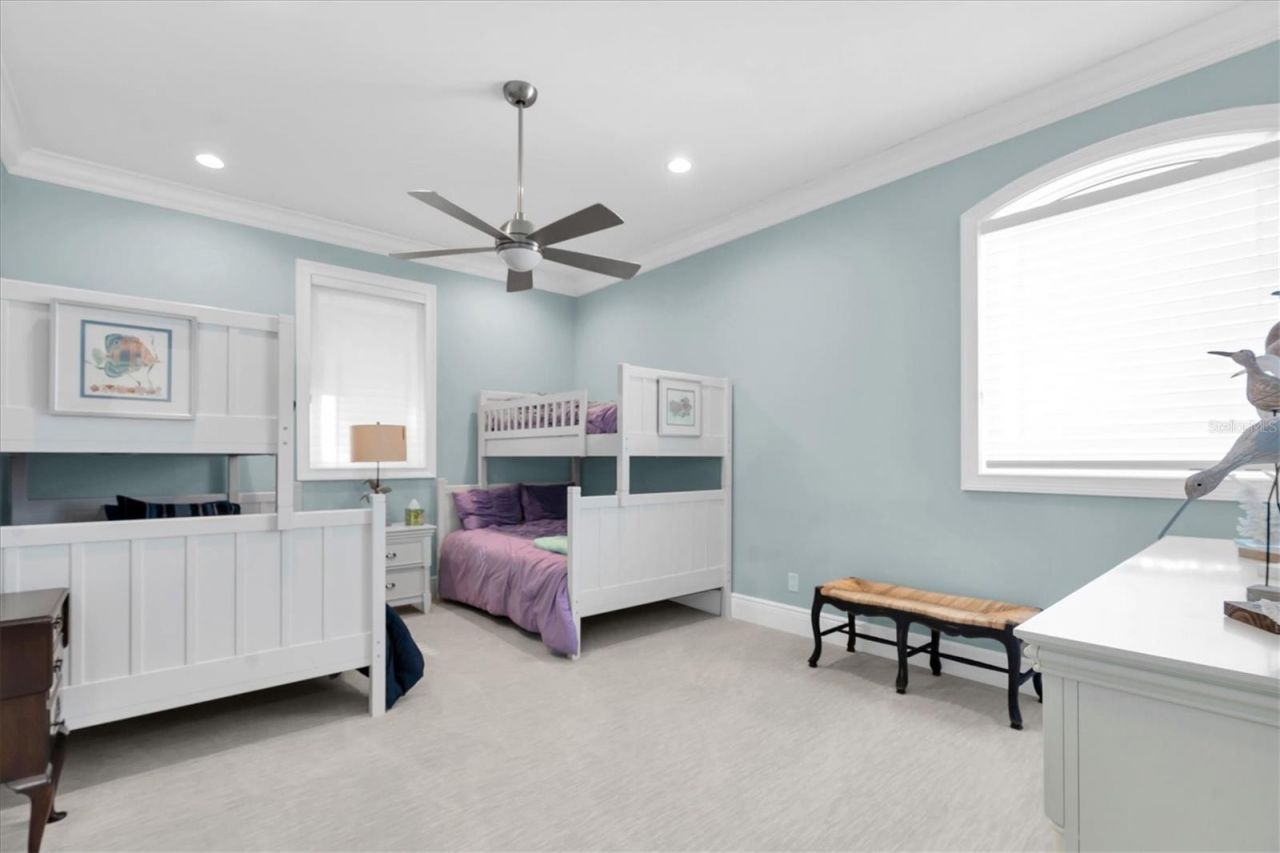 4650 Ridge View Road , Palm Harbor, FL 34684 Photo