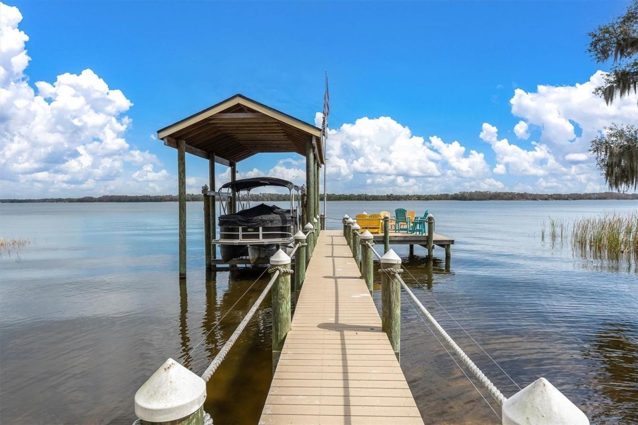 4650 Ridge View Road , Palm Harbor, FL 34684 Photo