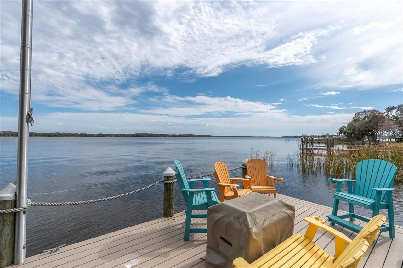 4650 Ridge View Road , Palm Harbor, FL 34684 Photo