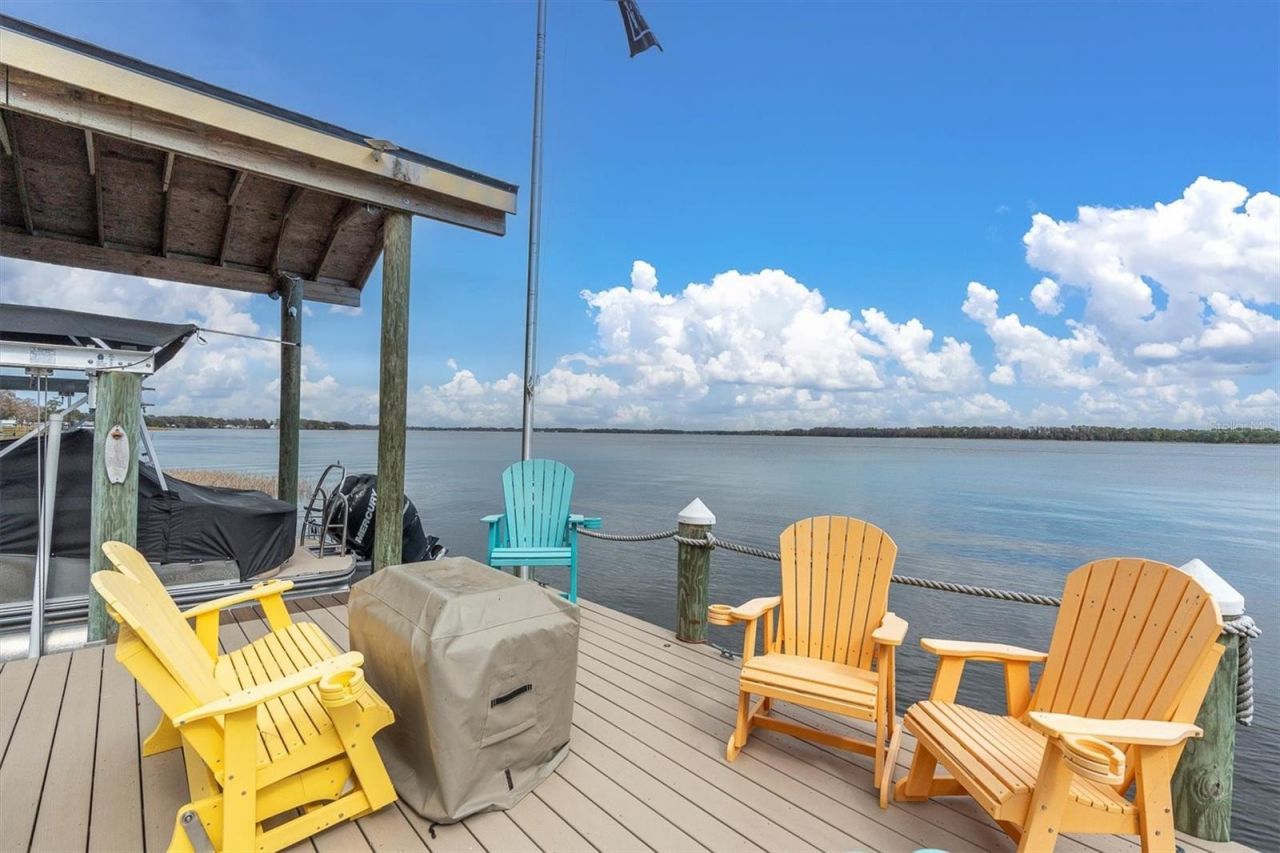 4650 Ridge View Road , Palm Harbor, FL 34684 Photo