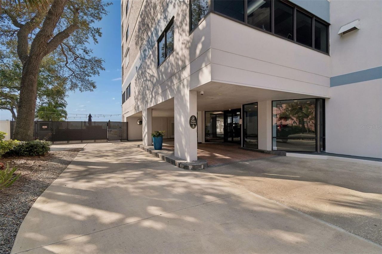 2 Adalia Avenue, Unit 704, Tampa, FL 33606 Photo