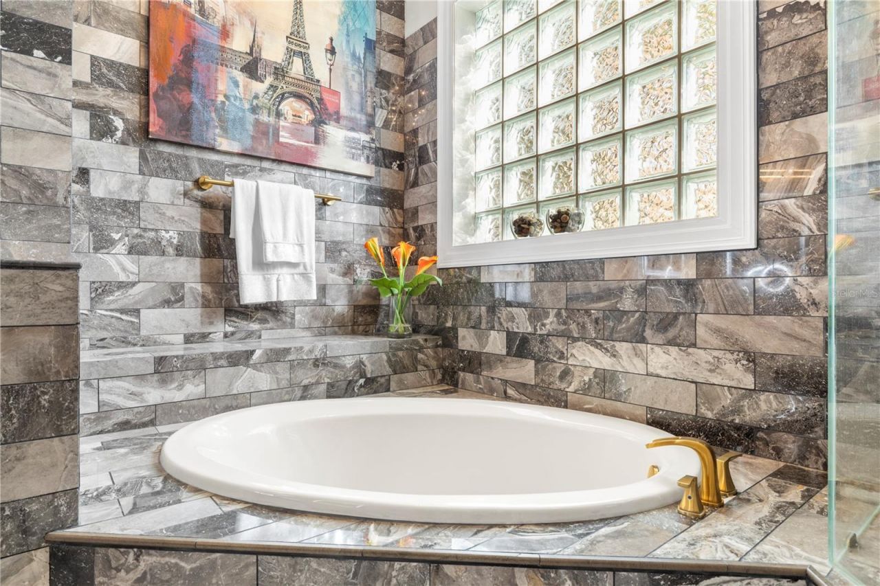 20120 Shady Hill Lane, Tampa, FL 33647 Photo