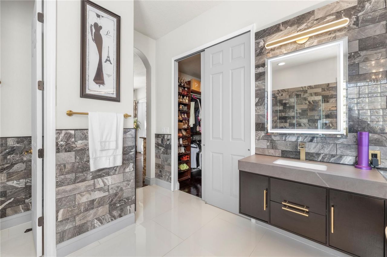 20120 Shady Hill Lane, Tampa, FL 33647 Photo