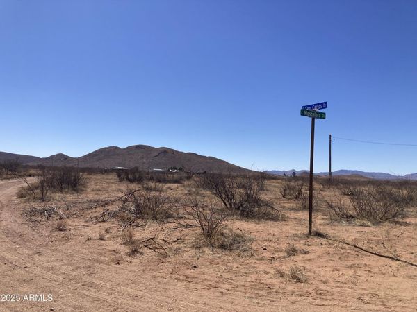 6160 E San Carlos Drive, Unit 16, Sunizona, AZ 85625