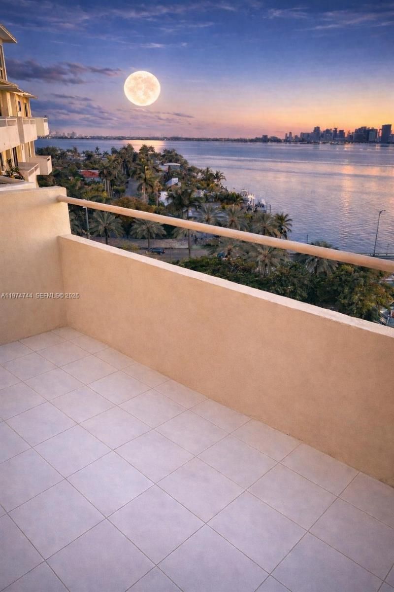 7904 West Dr , Unit 508, North Bay Village, FL 33141 Photo