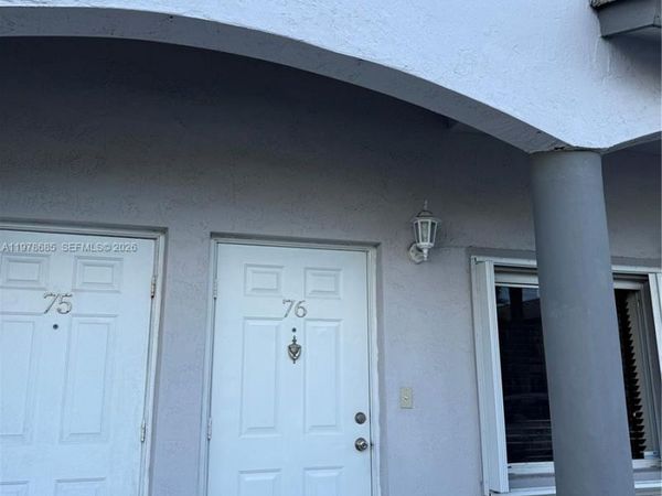 5605 NW 109th Ave, Unit 76, Doral, FL 33178
