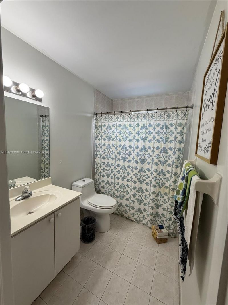 5605 NW 109th Ave, Unit 76, Doral, FL 33178 Photo