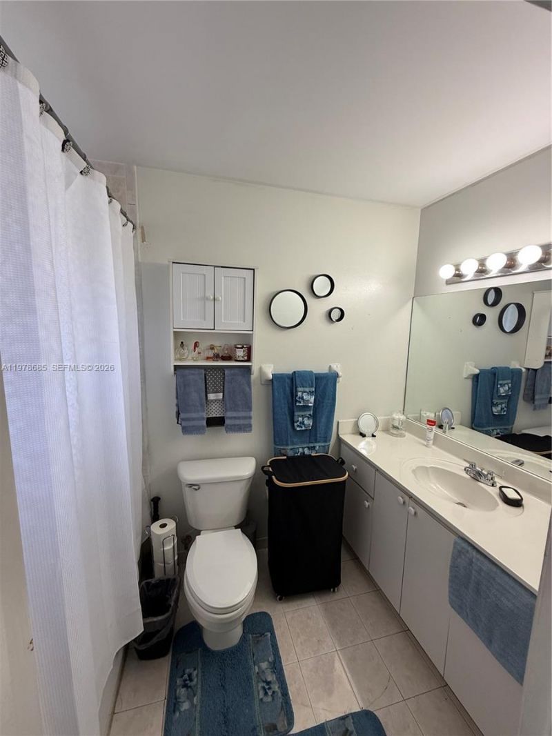 5605 NW 109th Ave, Unit 76, Doral, FL 33178 Photo