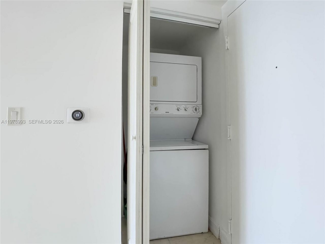 350 S Miami Ave , Unit 3910, Miami, FL 33130 Photo