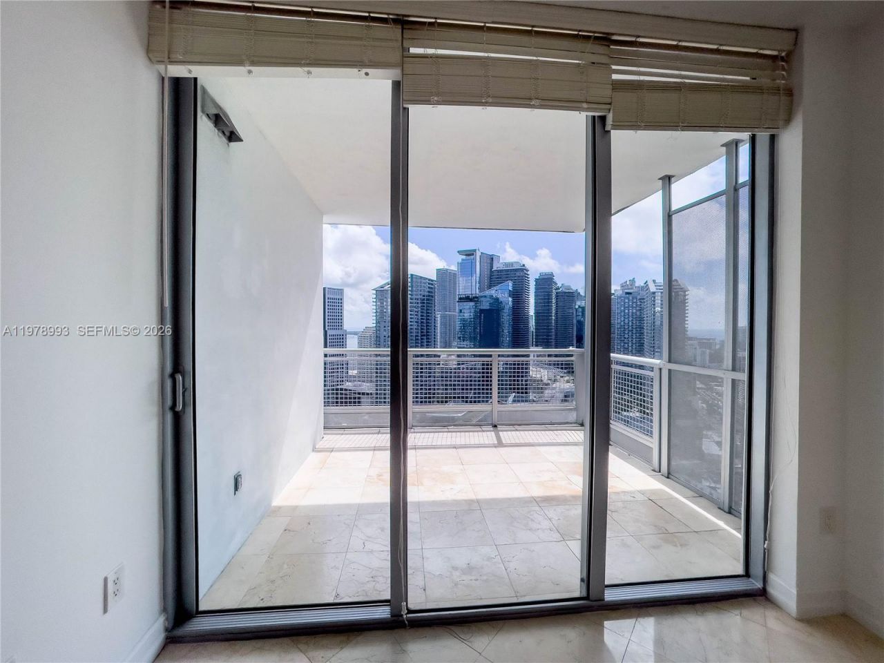 350 S Miami Ave , Unit 3910, Miami, FL 33130 Photo