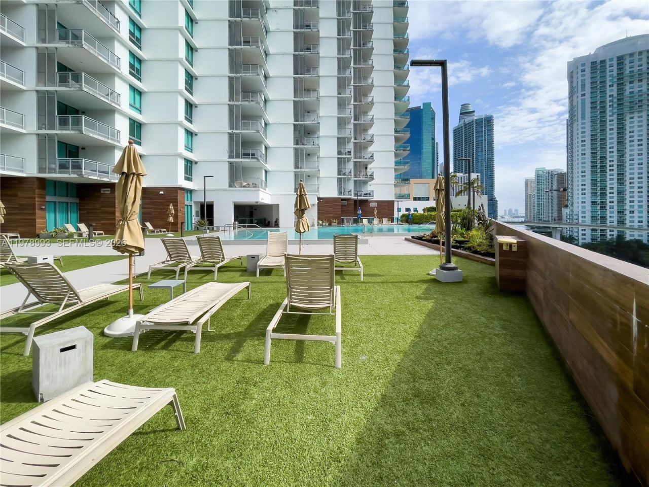 350 S Miami Ave , Unit 3910, Miami, FL 33130 Photo