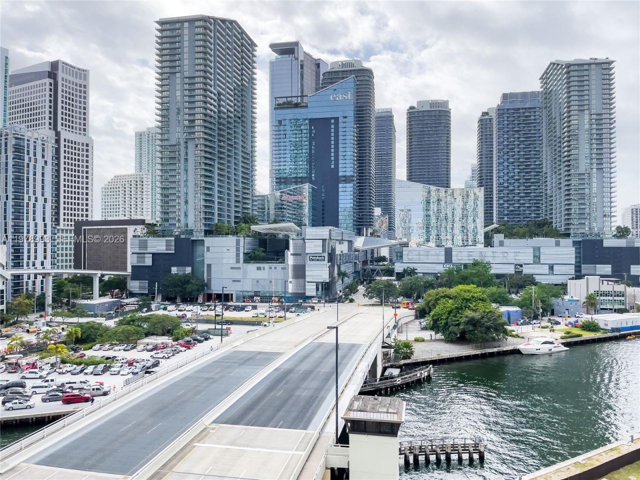 350 S Miami Ave , Unit 3910, Miami, FL 33130 Photo