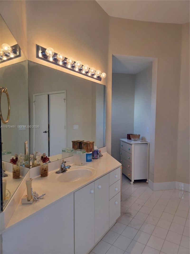 17594 SW 12th St, Pembroke Pines, FL 33029 Photo