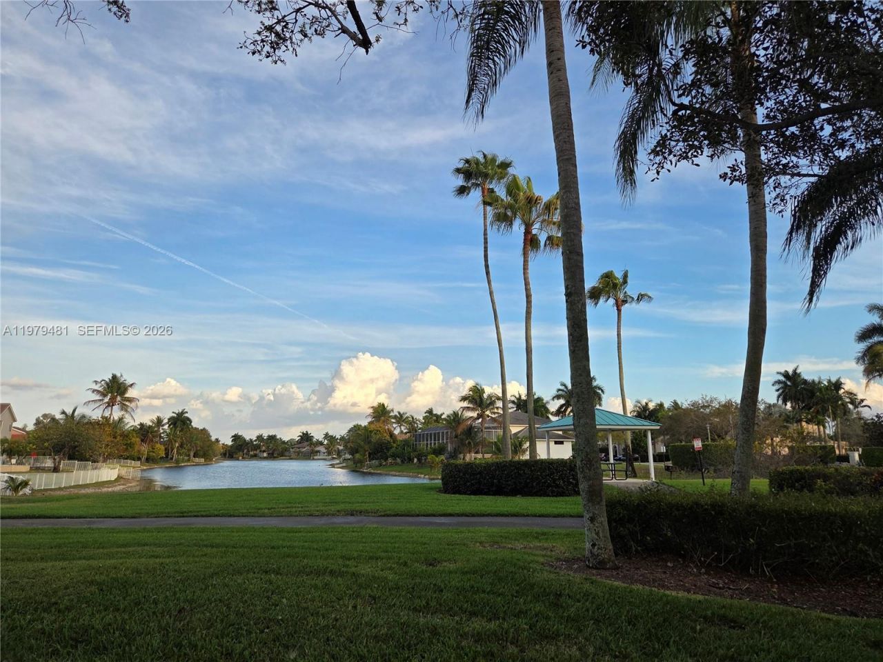 17594 SW 12th St, Pembroke Pines, FL 33029 Photo