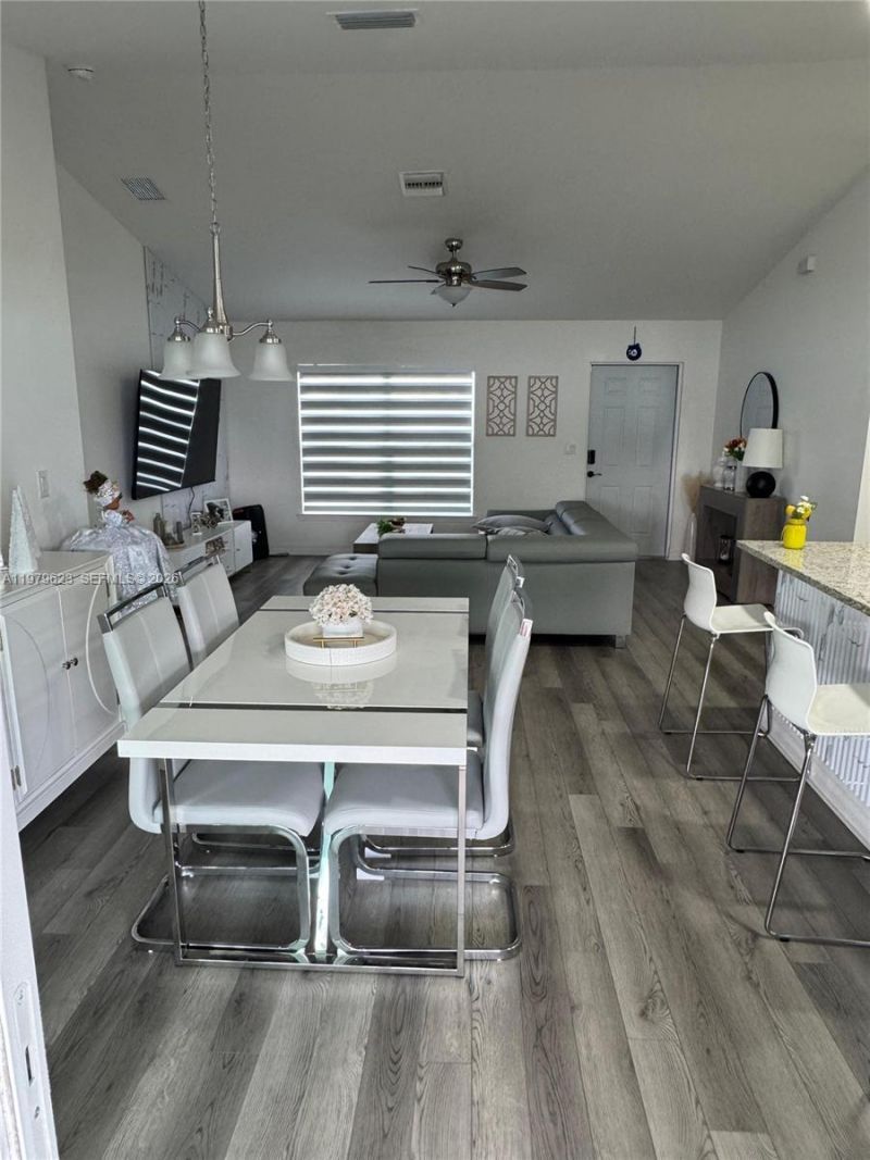 1119 Tropicana Pkwy W , Cape Coral, FL 33993 Photo