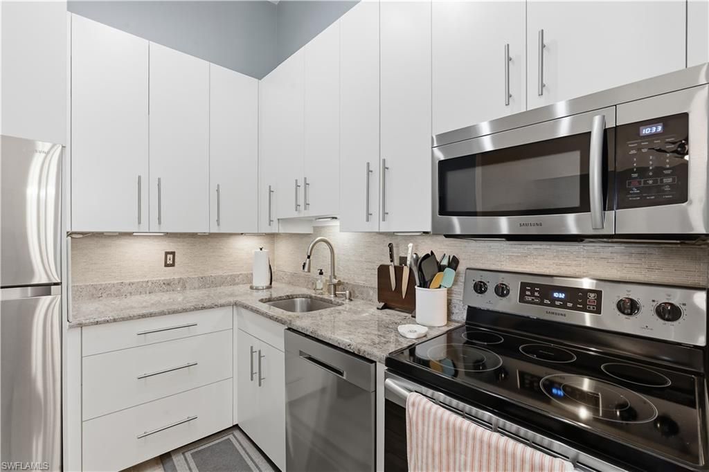 14861 Summerlin Woods Dr, Unit 6, Fort Myers, FL 33919 Photo