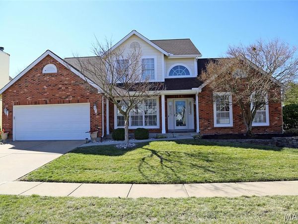 1013 Sprinters Row Drive , Unincorporated, MO 63034