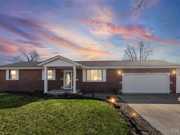 437 S Walnut Street, Bethalto, IL 62010